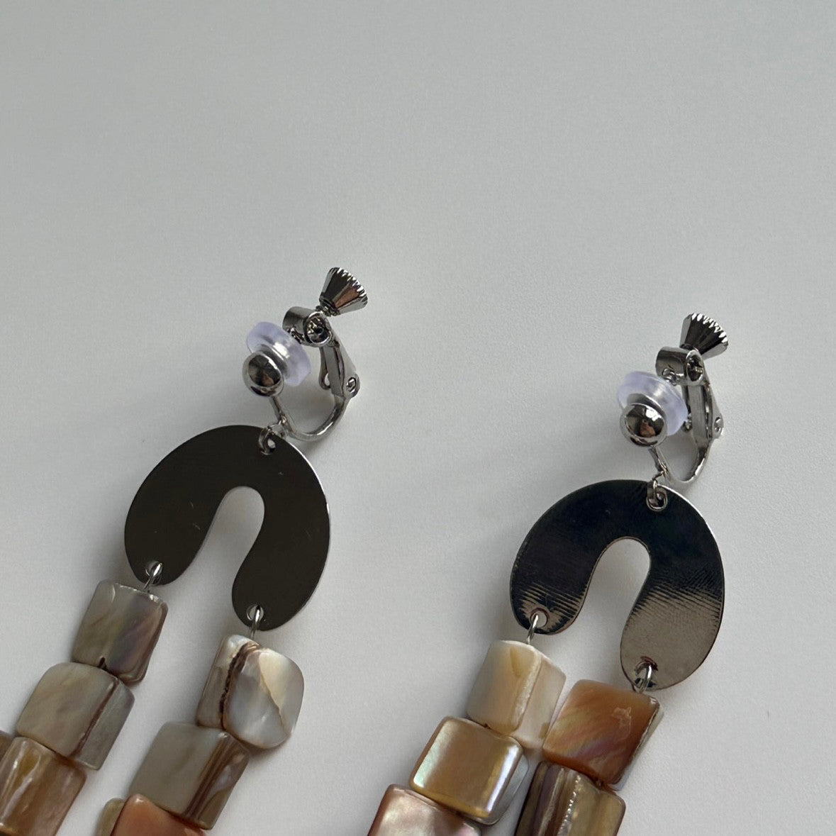 Geometric Shell Earrings - SH5112BB