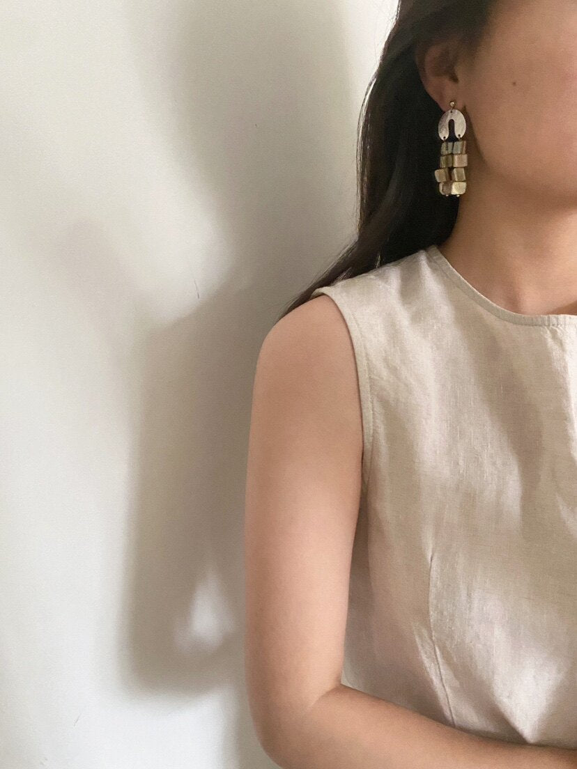 Geometric Shell Earrings - SH5112BB