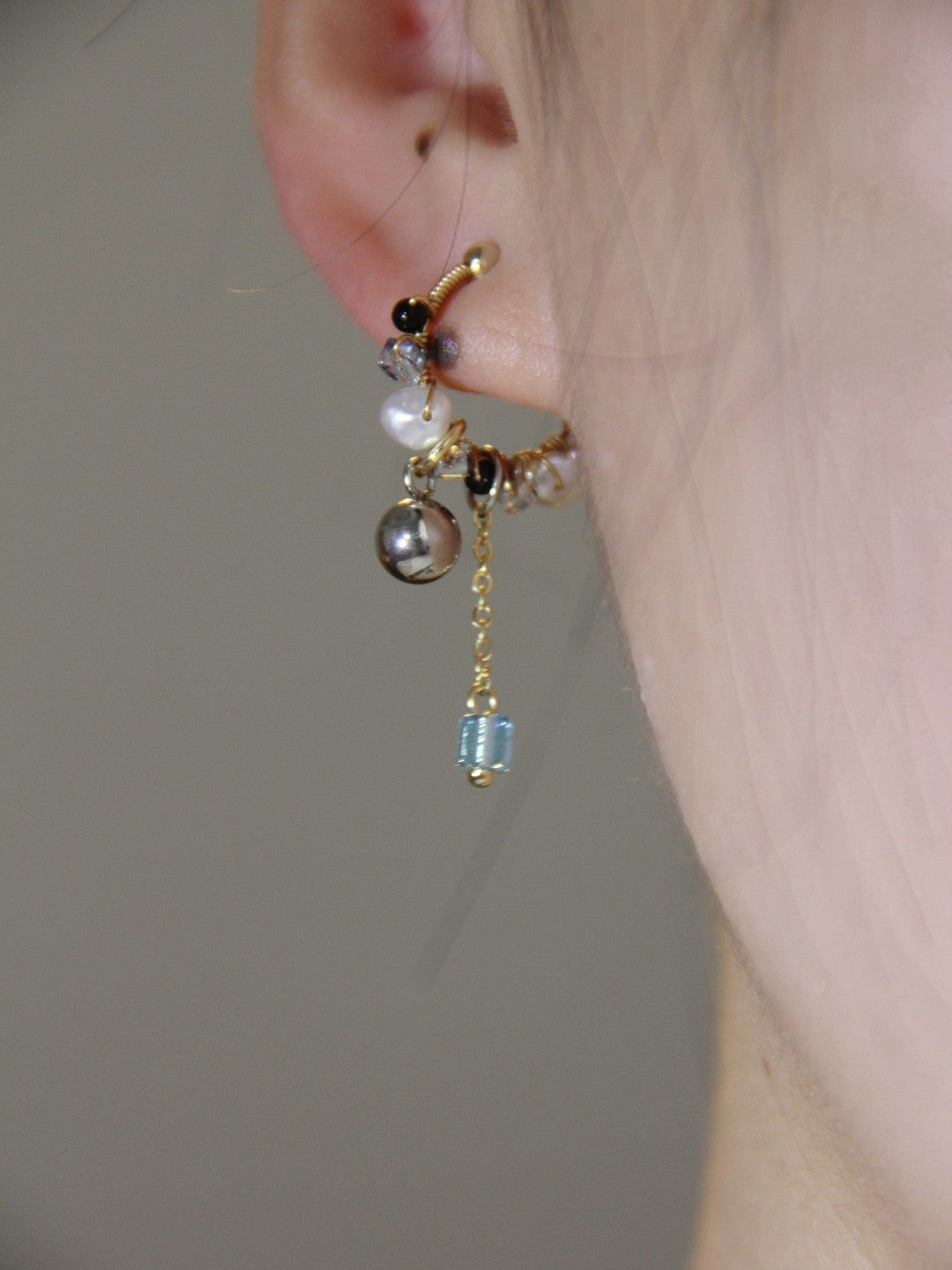Pearl Glass Beaded Ear Cuff