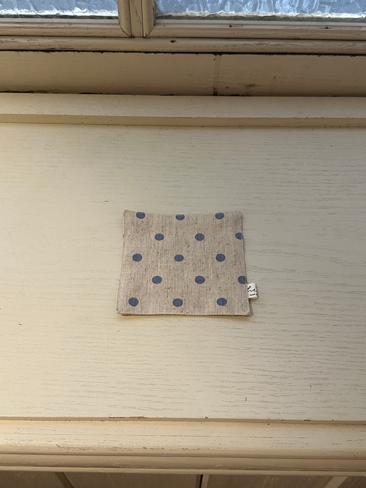 Blue Polka Dot Table Mat - SH5115ZP