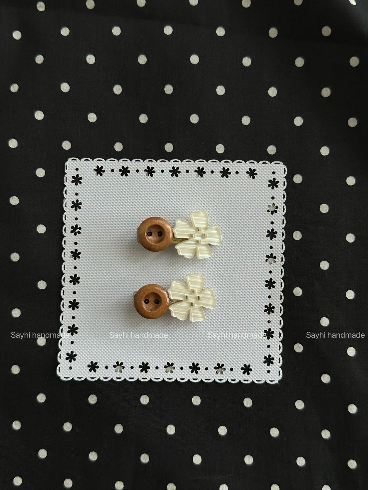 Vintage Button Flower Hair Clips - SH5103ZV
