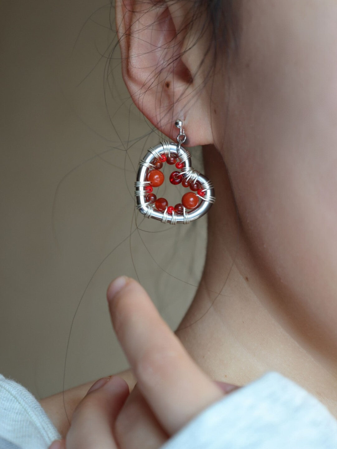 Red Agate Heart Winding Earrings