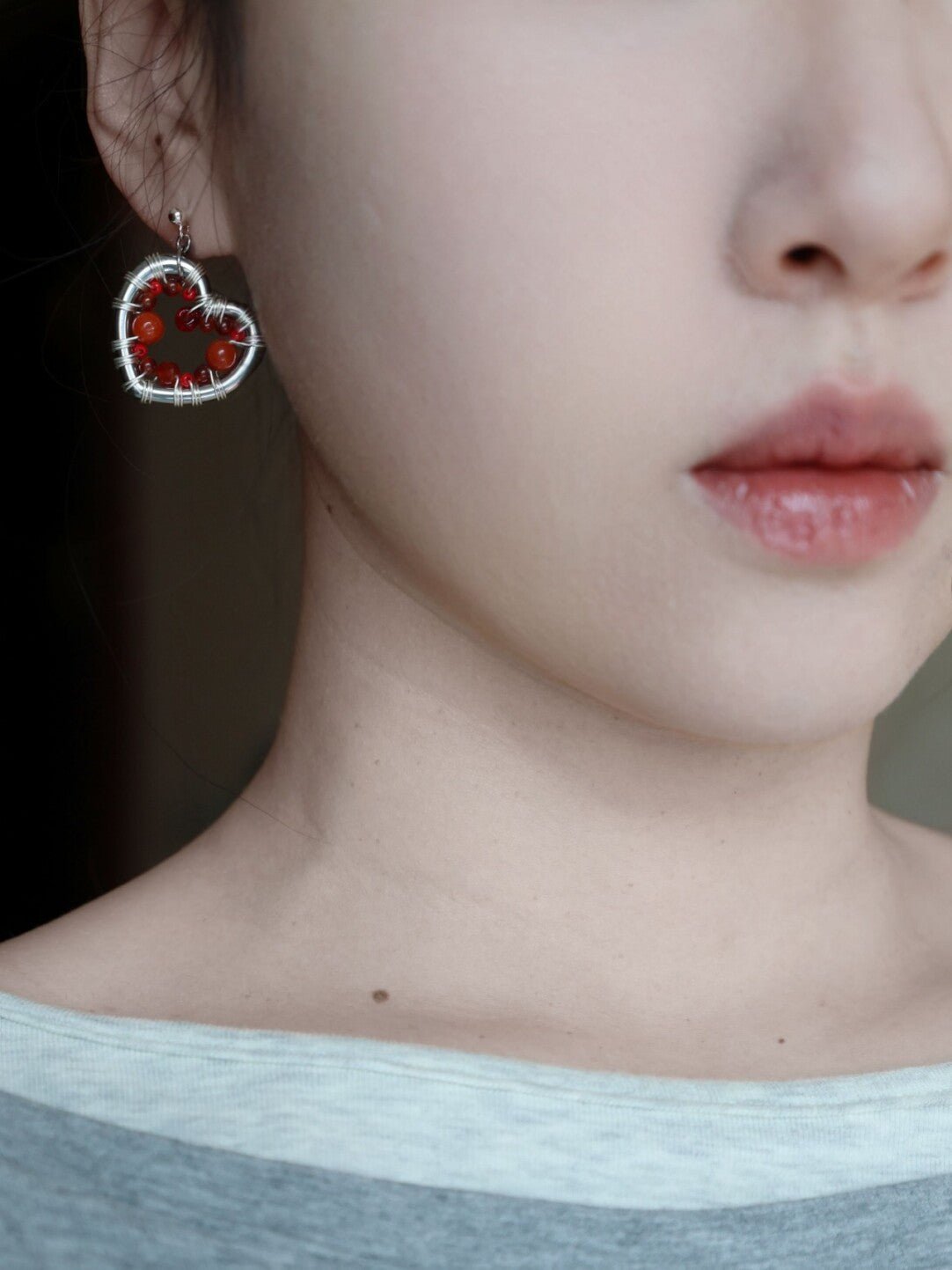 Red Agate Heart Winding Earrings
