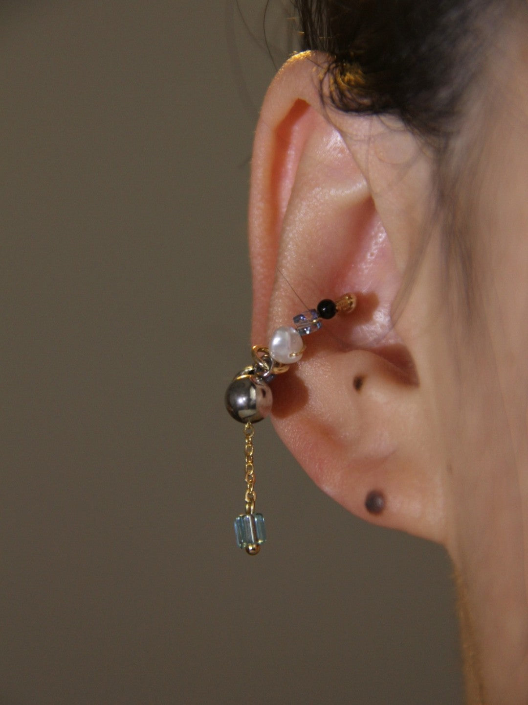 Pearl Glass Beaded Ear Cuff