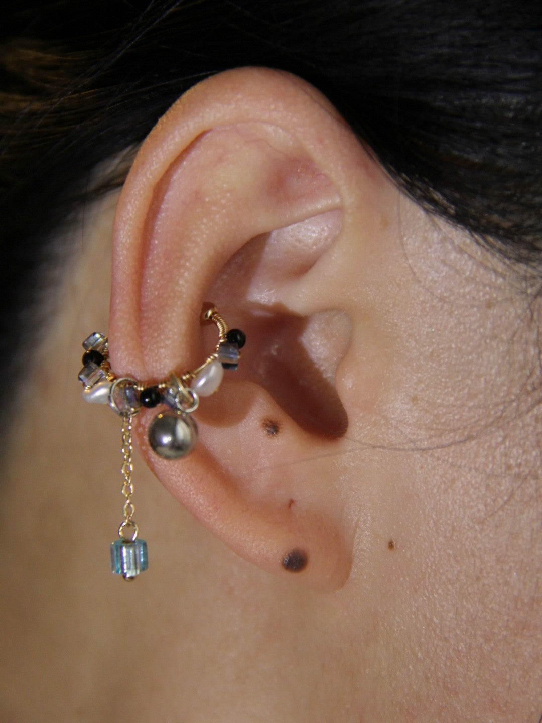 Pearl Glass Beaded Ear Cuff