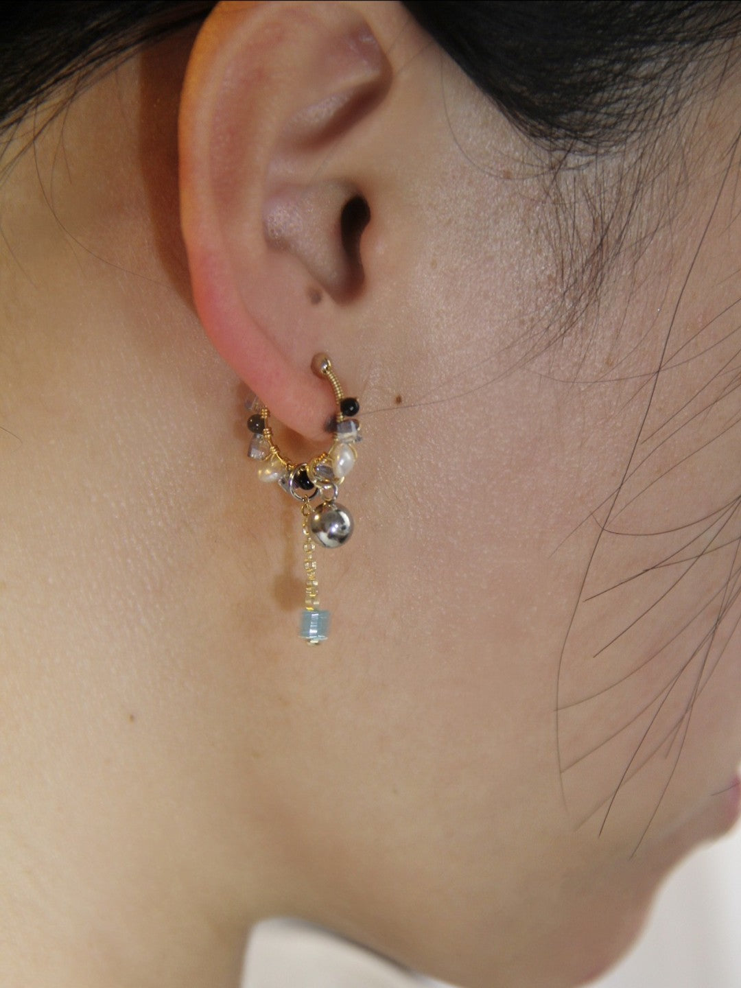 Pearl Glass Beaded Ear Cuff