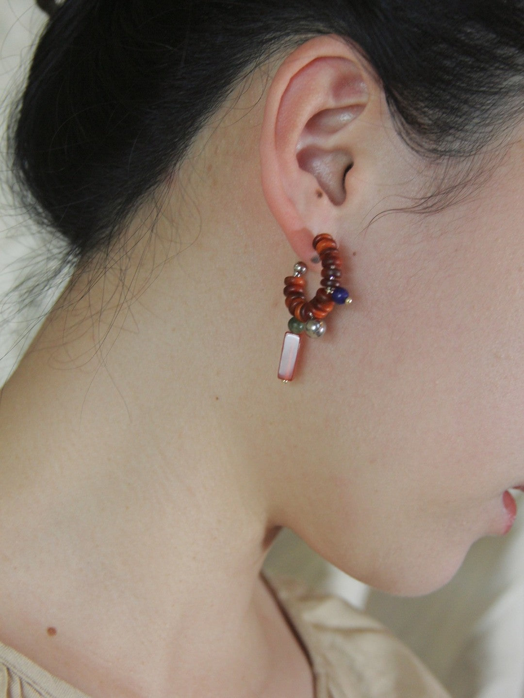 Sandalwood Red Agate Jade Beaded Hoop Earrings