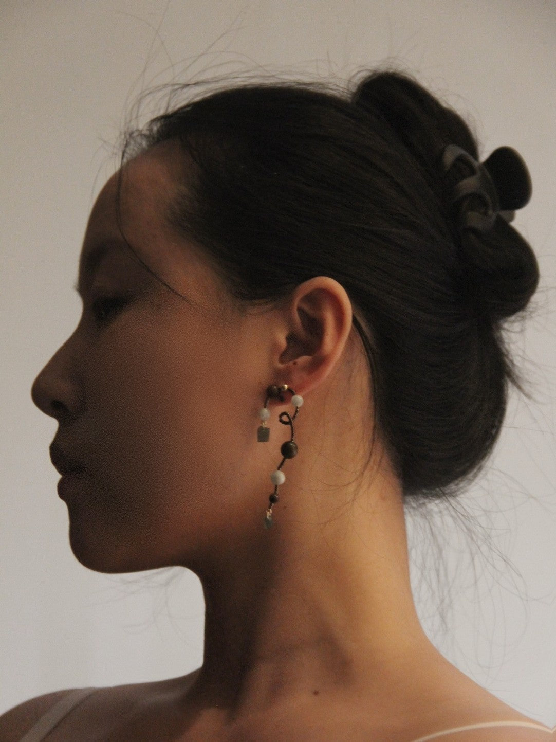 Natural Jade Sandalwood Vine Beaded Earrings