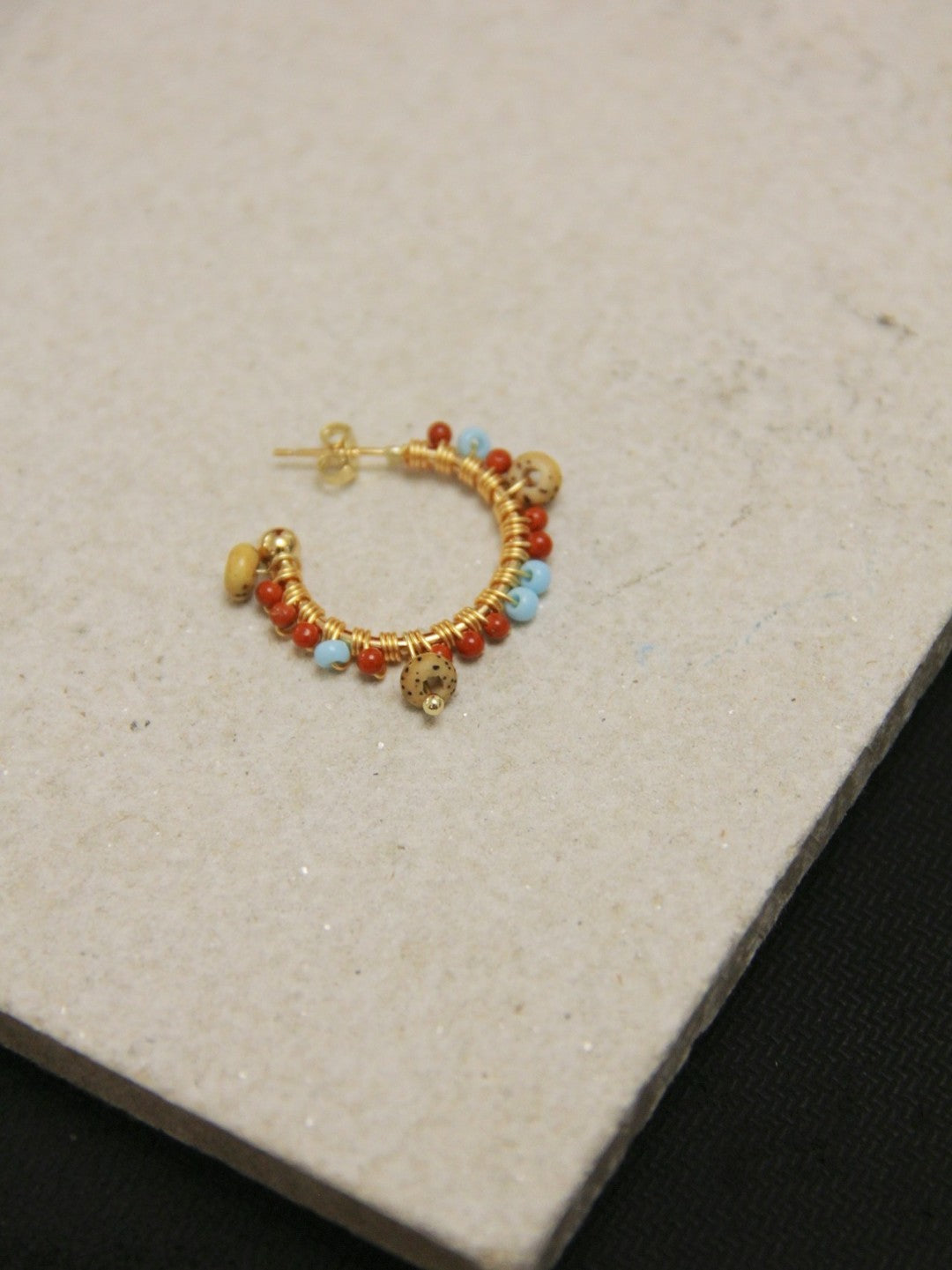 Red Agate Bodhi Seeds Beaded Hoop Earrings