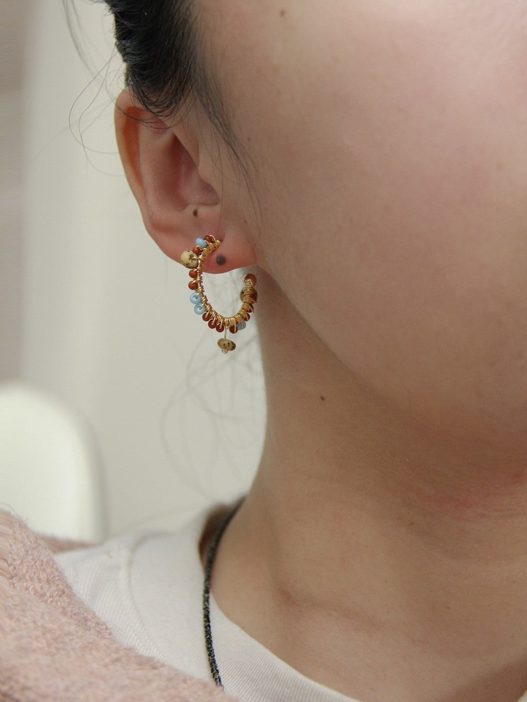 Red Agate Bodhi Seeds Beaded Hoop Earrings