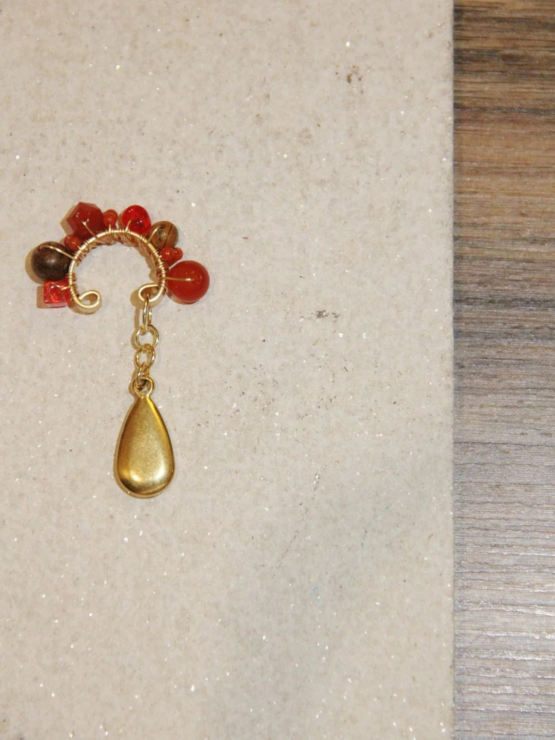 Red Agate Beads Metal Drop Conch Clip