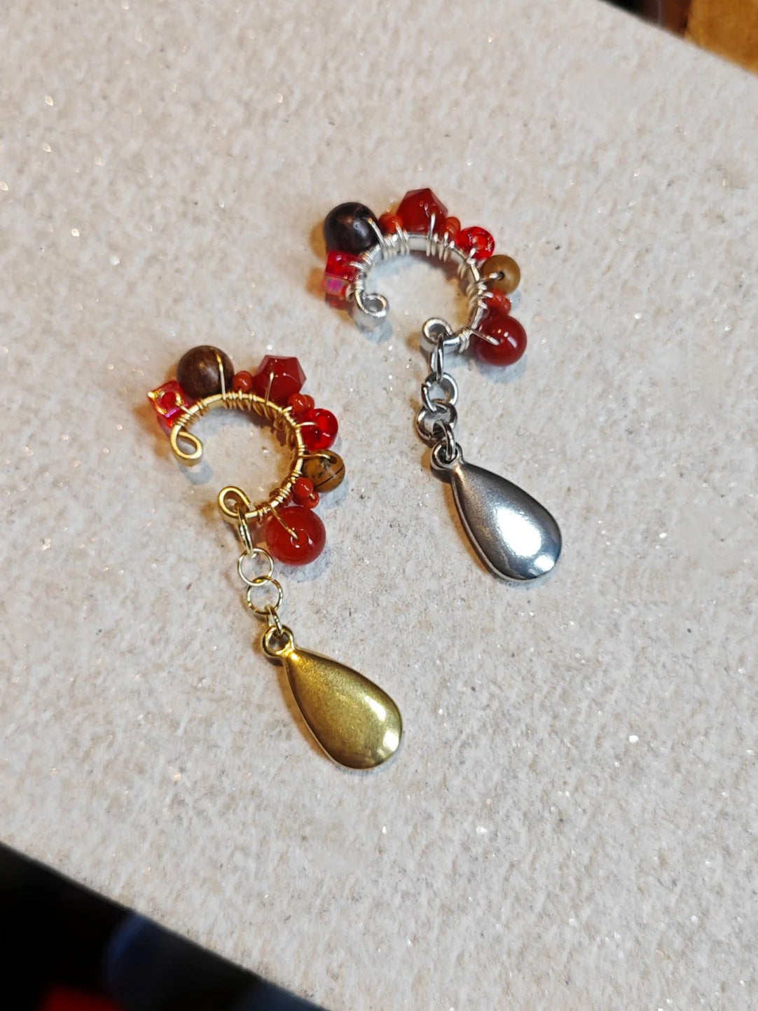 Red Agate Beads Metal Drop Conch Clip